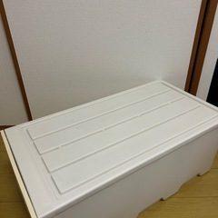 衣装ケース（4つ）の画像
