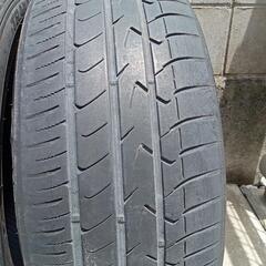 18インチ  225/45R18 タイヤ2本 の画像