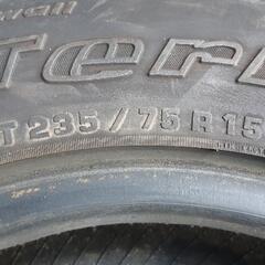 BF 235/75R15の画像