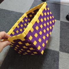 四角カゴ(紫)の画像
