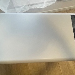 車載冷凍冷蔵庫、クーラーボックスの画像