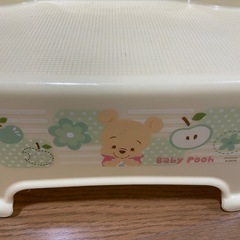 プーさん踏み台の画像