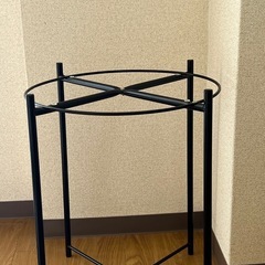 【7/28(月)まで】 IKEA サイドテーブル GLADOM グラドム トレイテーブル ブラックの画像