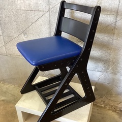 2507-27 ニトリ　学習イスの画像