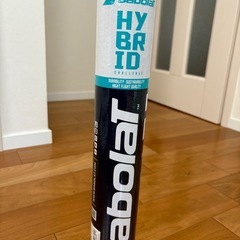 Babolatバドミントンシャトル HYBRID SHUTTLECOCKの画像