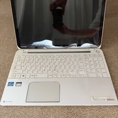 東芝 dynabook T653 T653/57JW PT65357JBMW [リュクスホワイト]&PCケース(ELECOM)　セットの画像