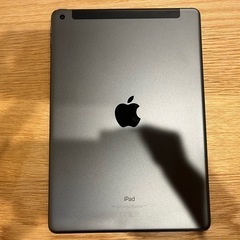 iPad第7世代　32GB セルラーモデルの画像