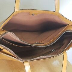 エルゴポック ワキシングレザー トートバッグの画像
