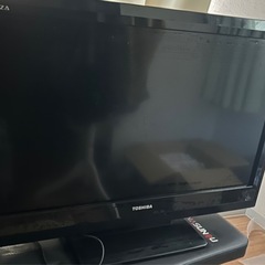 東芝　REGZA 32BC3 32インチ　テレビ　TVの画像