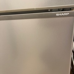 SHARP 冷蔵庫の画像