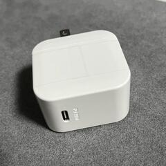 急速充電ACアダプタの画像