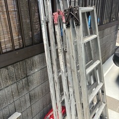 値引き‼️脚立セット‼️の画像