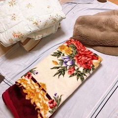 寝具を売ります。の画像