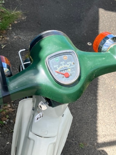 スーパーカブキャブ車AA01-1392783メーター60886km (前田商会) 戸田の