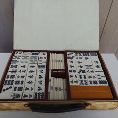 麻雀牌　マ－ジャン牌の画像