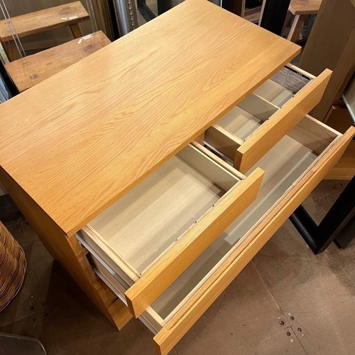 《売約済》 無印 無印良品 MUJI 木製チェスト 4段チェスト オーク材チェスト チェスト タンス 引き出しチェスト 衣類収納 ナチ