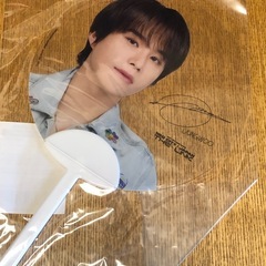 NCT127 THE LINK  うちわの画像