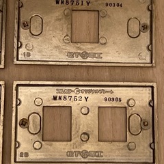【レトロ  アンティーク】　パナソニック 松下電工 スイッチプレート　4枚の画像