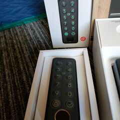 SwitchBot Lock 2個 + 指紋認証パッドセット 中古　の画像