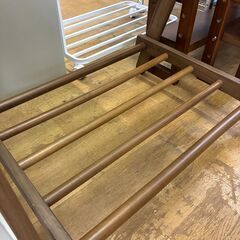 【ジャングルジャングル深井店】★木製ハンガーラック　茶　ブラウン　ハンガー　衣類収納　家具　クリーニング済　堺市（中区 堺区 東区 西区 南区 北区）和泉市 河内長野市 富田林市 松原市 狭山市 　深井　【FU2484】の画像