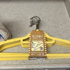 未使用品、中古品まとめて。白髪染め、洗剤など。の画像