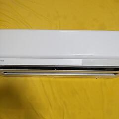 取付標準工事配管4m付き税別。10-12畳2024年式東芝。整備、クリーニング済。の画像