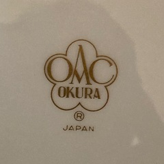 大倉陶園 金彩　牡丹花瓶の画像