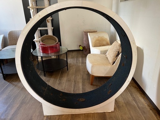 キャットホイール、キャットタワー