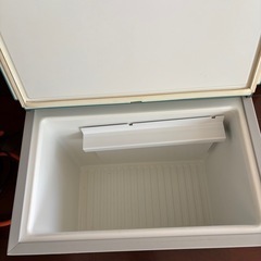 ポータブル冷蔵庫（3電源AC100V,DC12V,LPガス）の画像