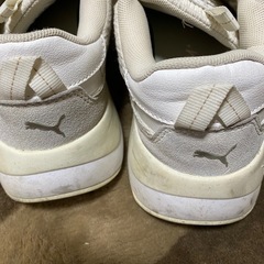 プーマ　スニーカー　24センチの画像