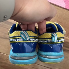 16cm、ミニオンズ、スニーカーの画像