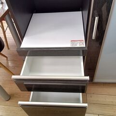 ★リユースのサカイつくば店★TK5933 ニトリ レンジ台 ブラック H100×D50×W91 クリーニング済みの画像