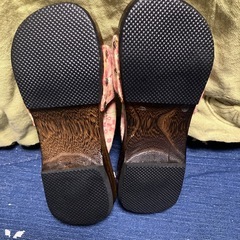 お祭りなどに❗️ピンク花柄下駄★usedの画像