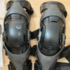 pod k4 ニーブレースの画像