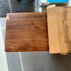 ☆値下期間中！　BY 9枚入り13ケースセット 約19.5坪 大建 フローリング ZQT1830 ウォールナット源平柄 ※店頭引取限定(岡崎市) 30613H04の画像