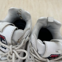 FILA スニーカーの画像