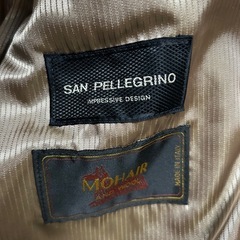 SAN PELLEGRINO ベージュ ダブルブレストコートの画像