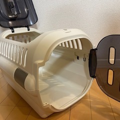 キャンピングキャリーの画像