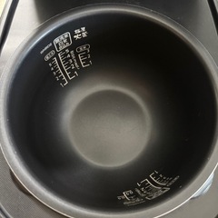 2023年　アイリスオーヤマ　炊飯器　5.5合　圧力IHの画像