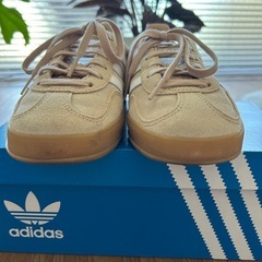 adidas   GAZELLE INDOORの画像