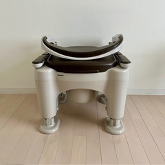 ポータブルトイレ　付属品・説明書付きの画像
