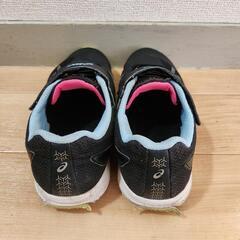 アシックス　スニーカー　21.5cmの画像