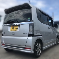 お買い得車‼️27年後期　N-BOX G Lパッケージ　ブレーキ　誤発進　サイドエアバッグ　サイドサンシェード　シートバックテーブル　両側パワースライドドア　リアテーブルX2  あんしんパッケージの画像