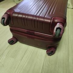 キャリーケース(赤)　ジャンクの画像