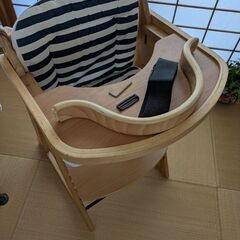 KATOJI 木製ベビーチェア　テーブル付き　クッションセットの画像