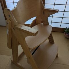 KATOJI 木製ベビーチェア　テーブル付き　クッションセットの画像