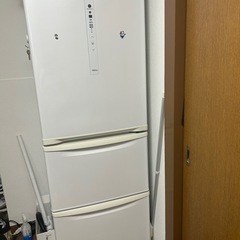 日立7kg洗濯機（2019年製）＋パナソニック冷蔵庫＋アイリスオーヤマ2022年製電子レンジ。中古、新品、不具合なしの画像