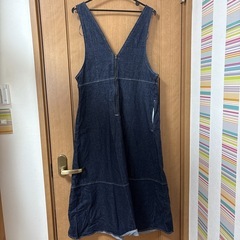 GU デニムワンピースの画像