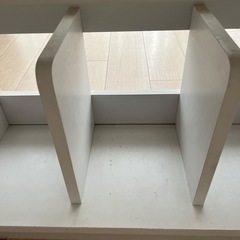 あげます　子供用　本棚白色の画像