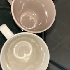 お皿2枚、コップ２つセットの画像